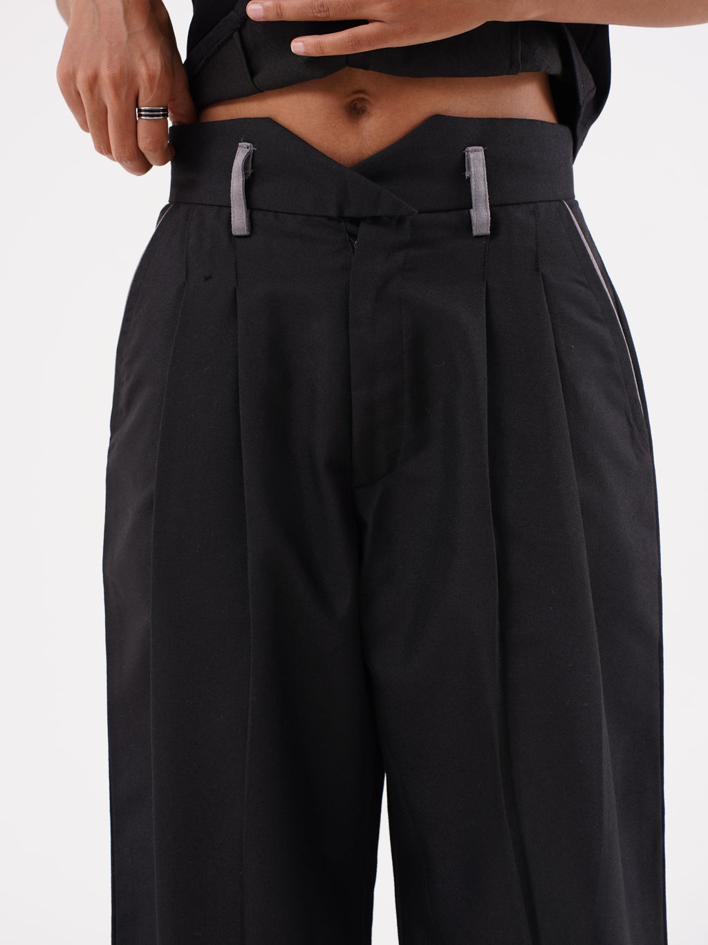 Sauve Tailored Pleated Wide-Leg Trousers